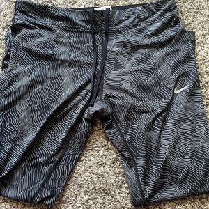nike leggings,